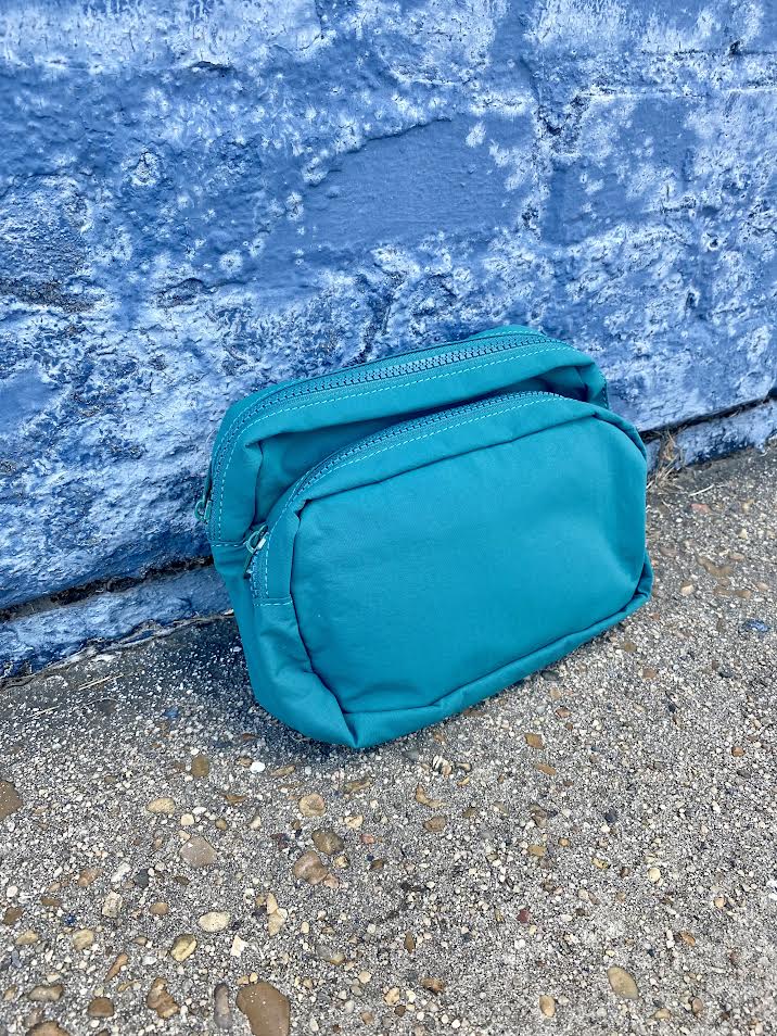 Everywhere Belt Bag - Turquoise