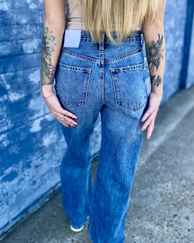 Debra High Rise 90's Criss Cross Straight Jeans