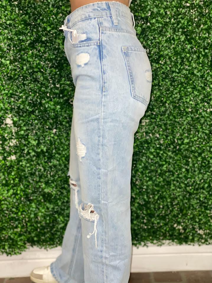 Leslie 90s High Rise Flare Jeans