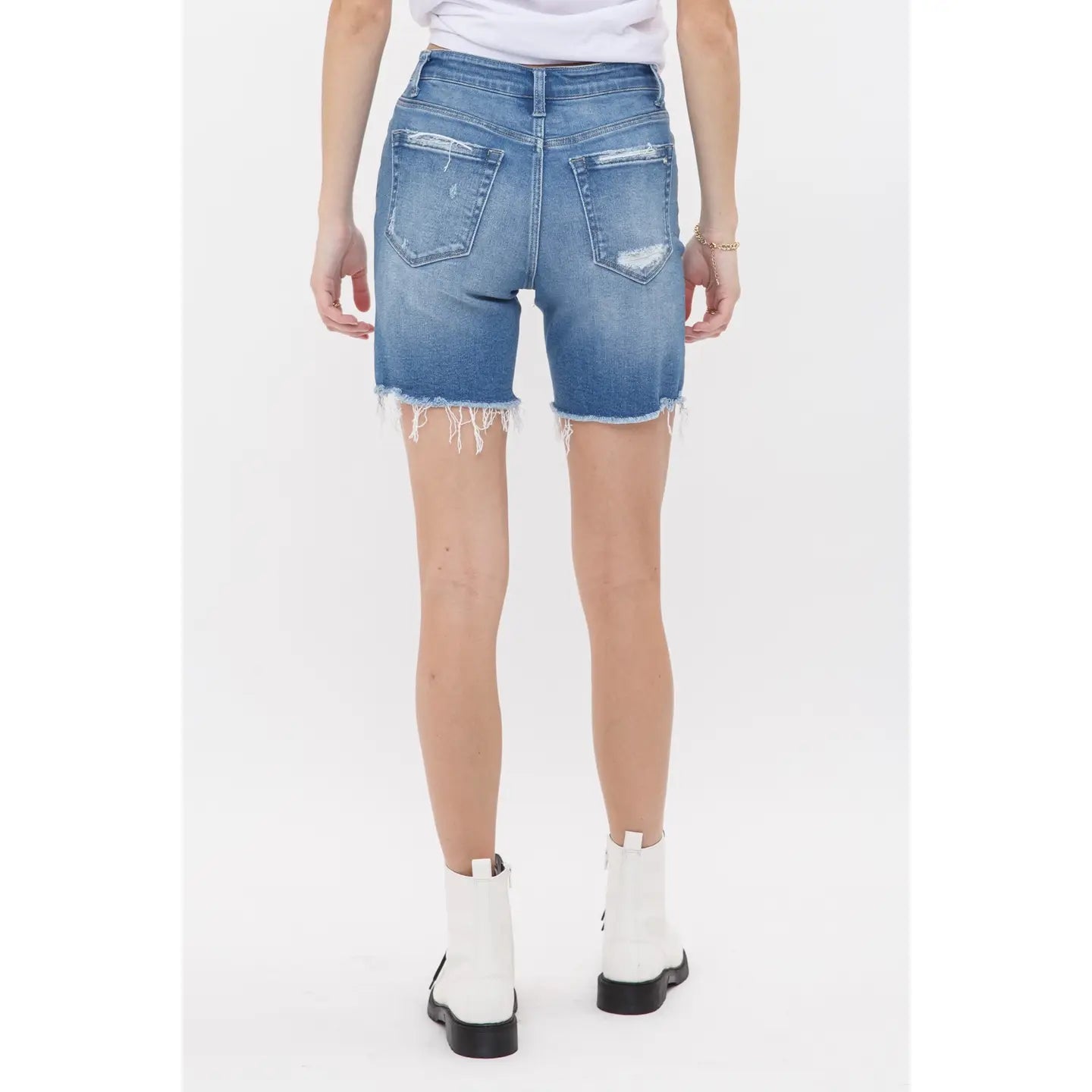 Andrea Vintage Midi Shorts