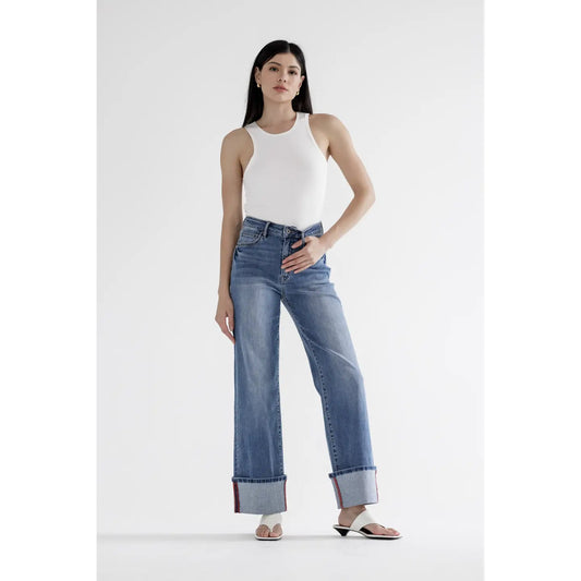 Maxenne Wide Leg Cuffed Jean