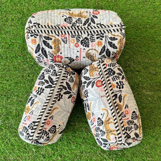 White Tiger Floral Quilted Cosmetic Bag - Set