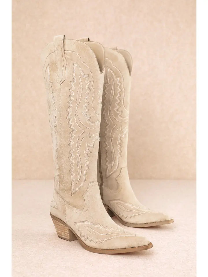 Beth - Western Embroidered Tall Boots