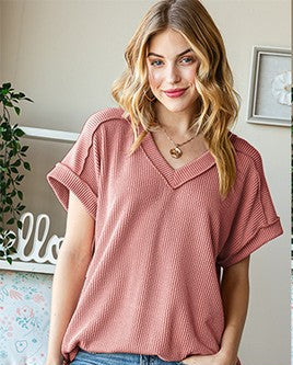 Hadley Casual V-Neck Top - Dusty Mauve