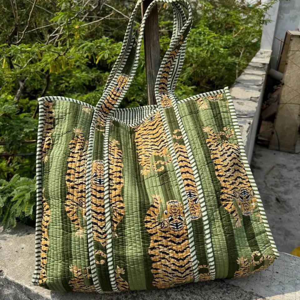 Tigress Quilted Tote Bag - green
