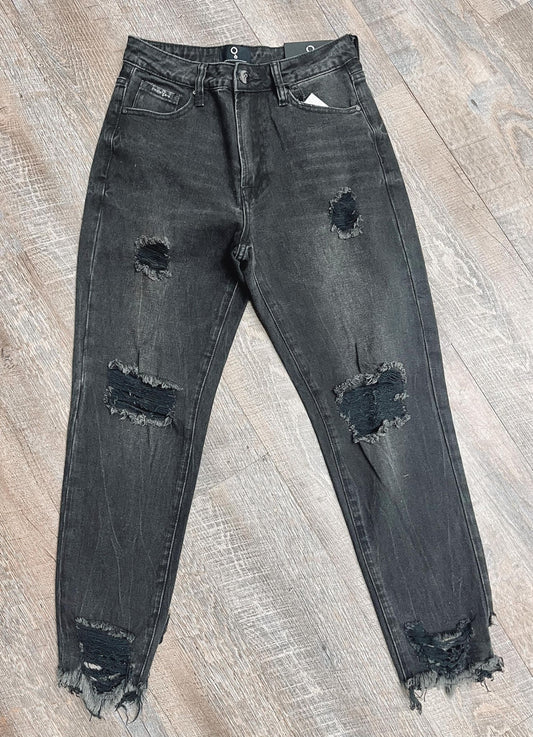 Emily Mom Fit Black Ankle Jeans